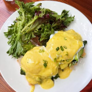 Eggs Benedict