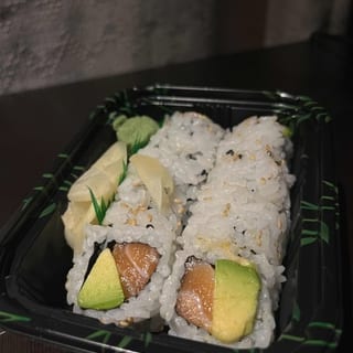 Salmon Avocado Roll