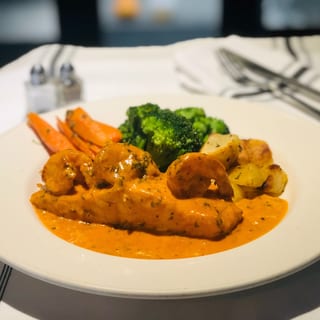 Salmon Pink Vodka with Shrimp