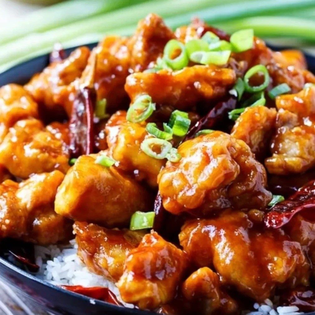 General Tso’s Chicken | Combo.
