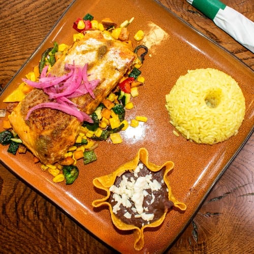 Grilled Salmon Platter (Salmon a La Plancha).