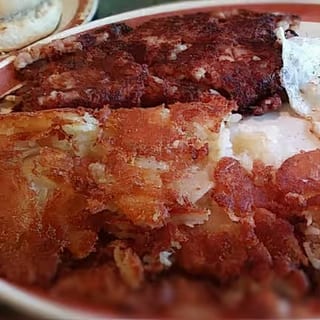 Corned Beef Hash & Eggs