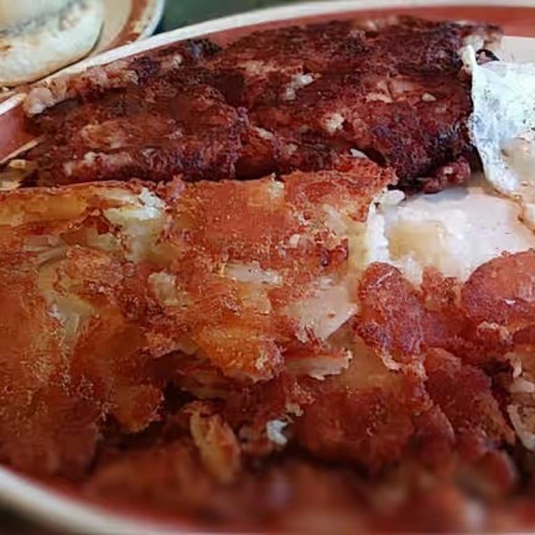 Egg-cellent Options: Breakfast and Beyond