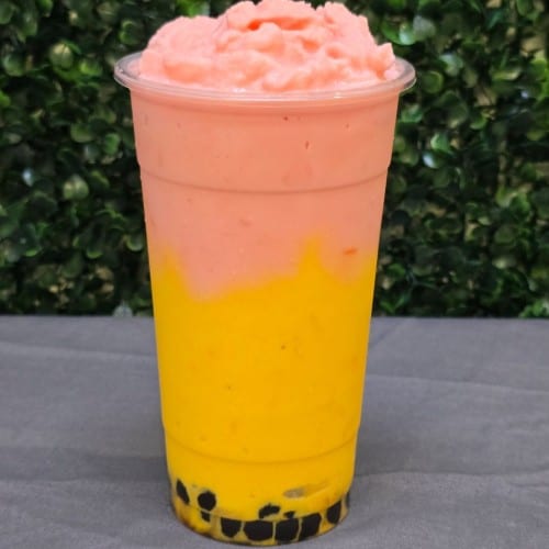 Mango Strawberry Smoothie ( Only Large Size ).