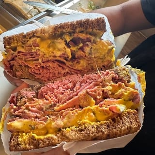 21 - New Yorker Challenger (One Pound of Meat)