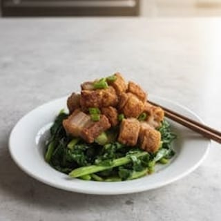 Chinese Broccoli  with Crispy Pork