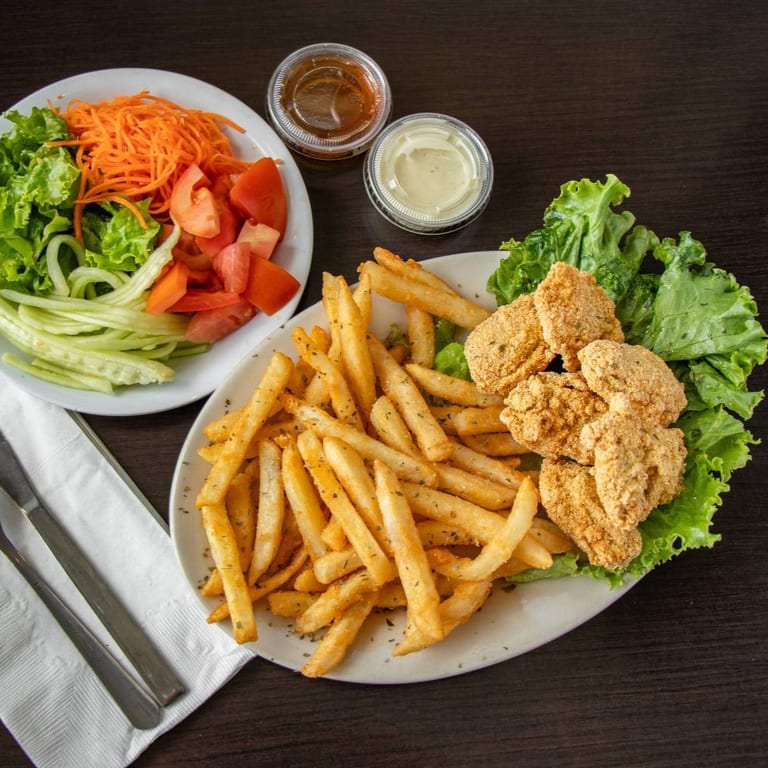 Fresh Oyster Delights: Vietnamese and Cajun Cuisine