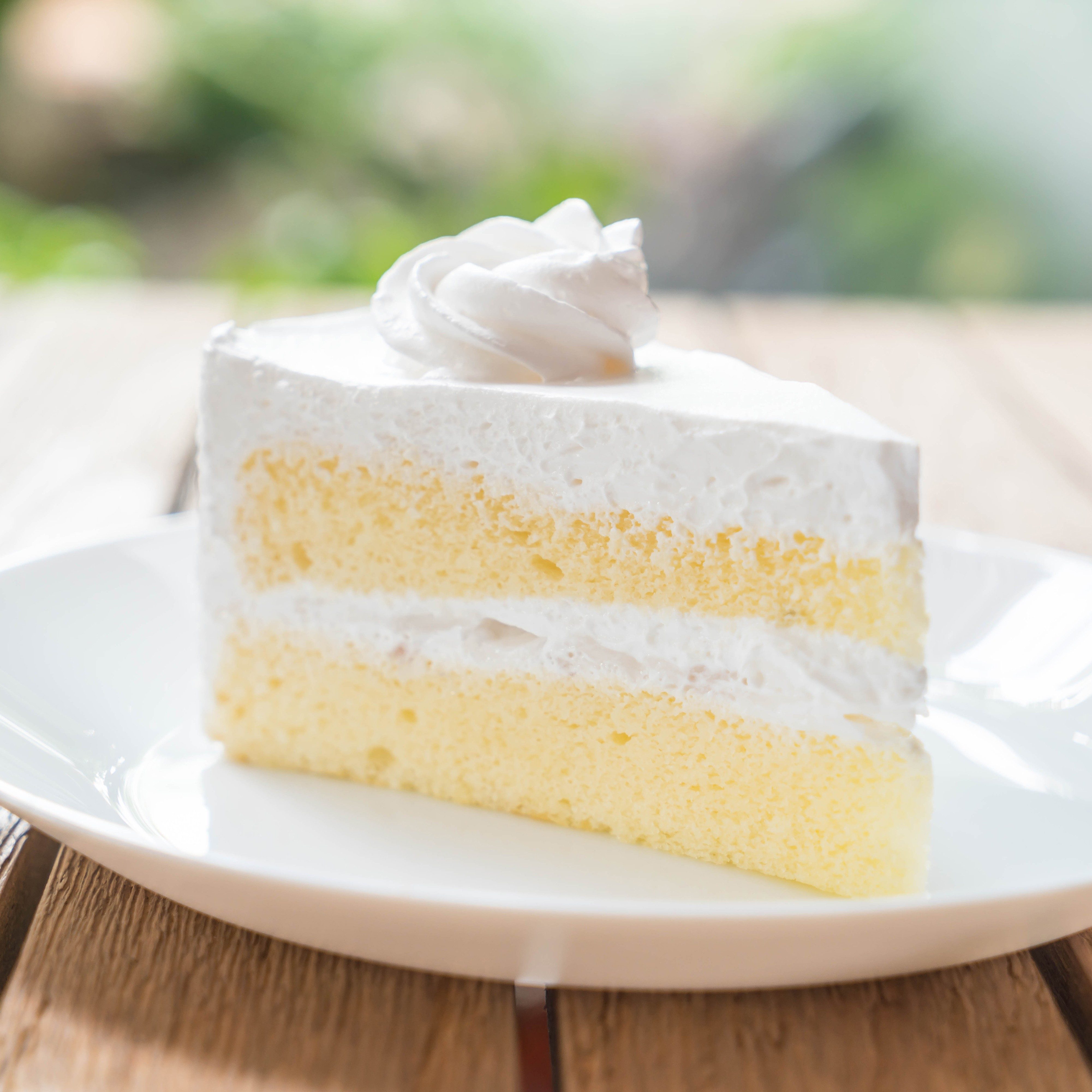 Limoncello Mascarpone Cake.