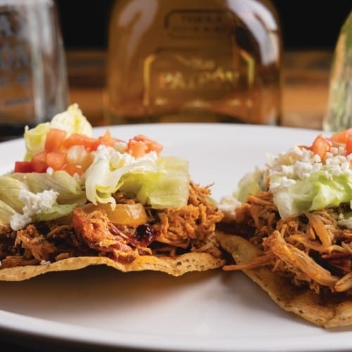 47. Tostadas De Tinga.