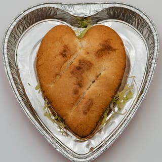 HEART SHAPED TORTA