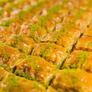 Pistachio Baklava (4 PC)
