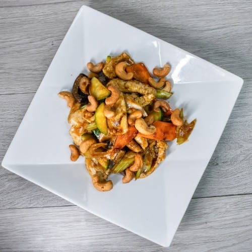 C6. Cashew Chicken.