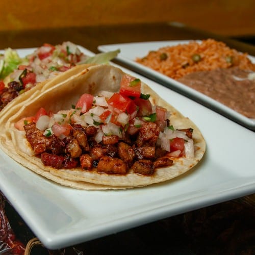 Tacos De Carnita.