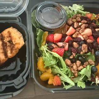Salmon & Berry Salad