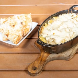 Cheesy Chicken Alfredo Pasta