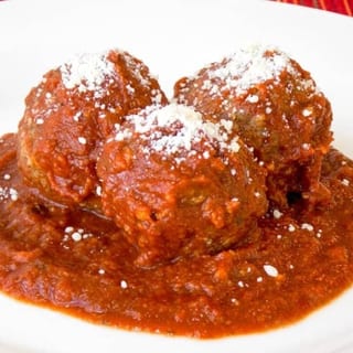 Meatball Appetizer Baked with Cheese