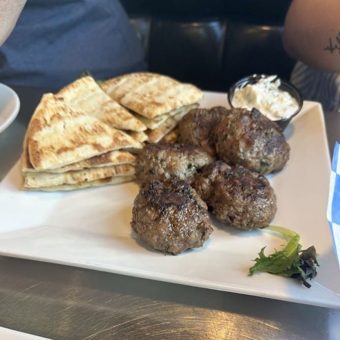 Keftedes / Κεφτέδες.