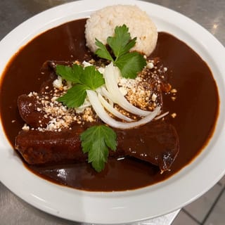 ENCHILADAS OAXAQUEÑAS