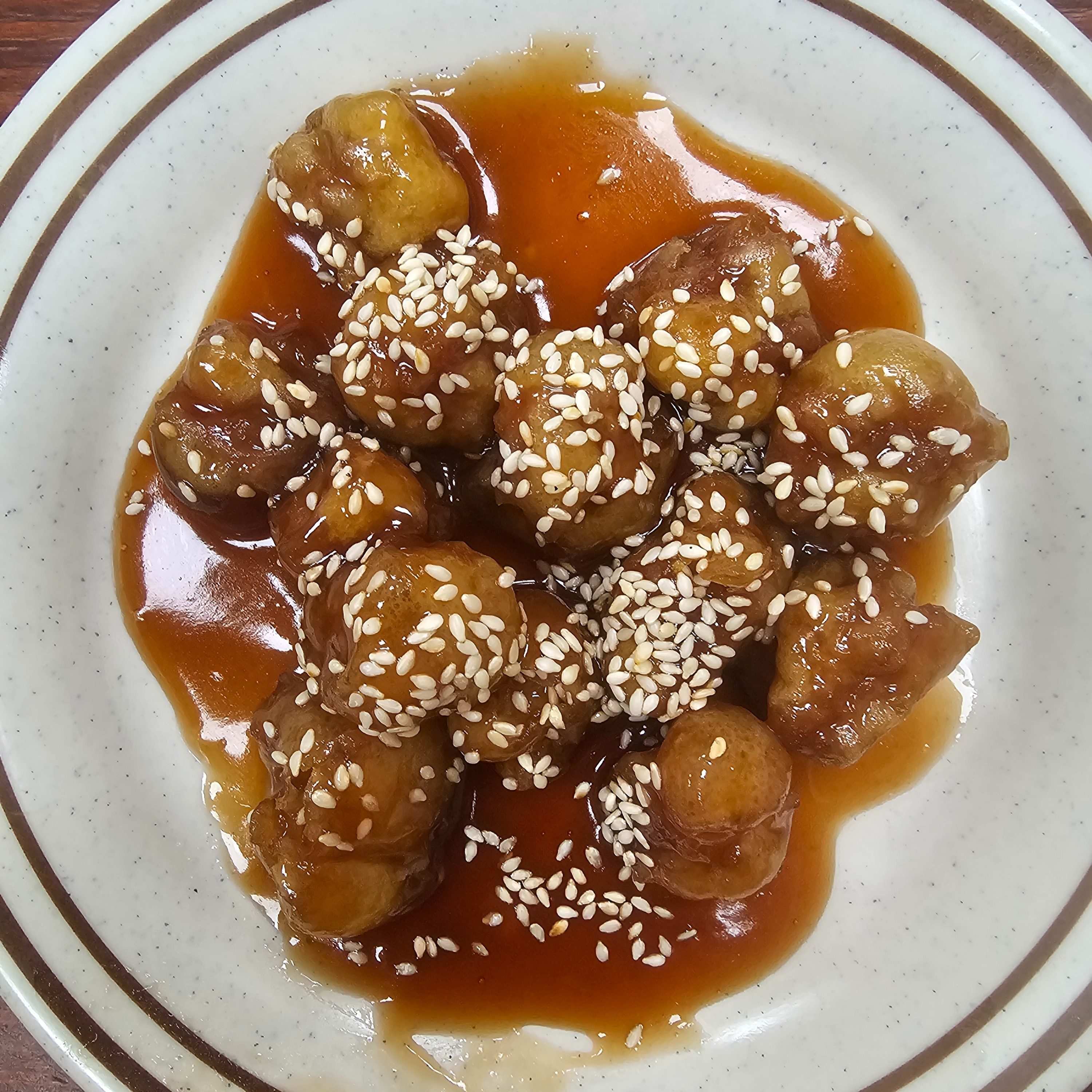 Sesame Beef Golden Rounder (In Sauce).