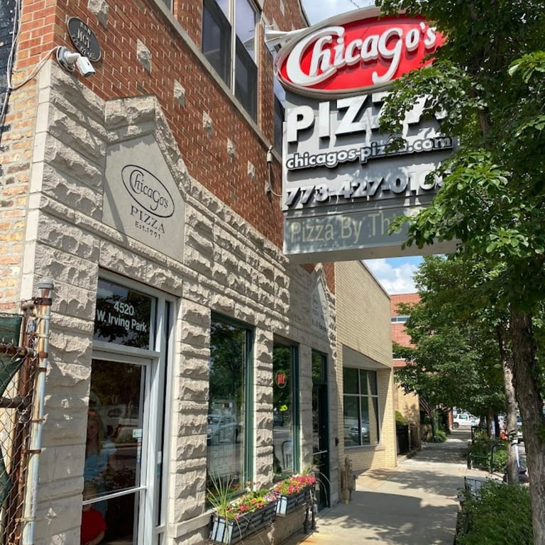Welcome to Chicago's Pizza🍕