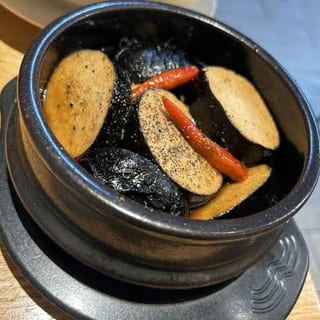 F1. Caramelized Fish in Clay Pot