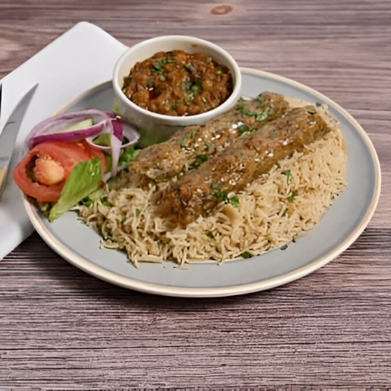 Hearty Halwa Puri: A Pakistani Breakfast Favorite