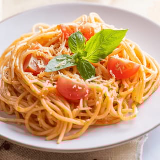 Kids Spaghetti with Tomato Sauce