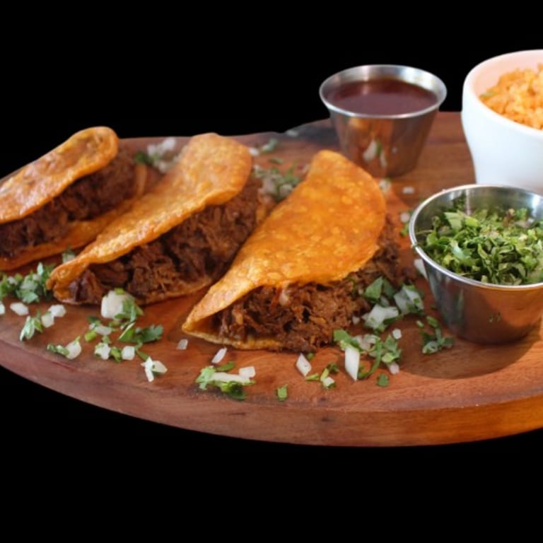 Birria Nachos: A Flavorful Mexican Delight