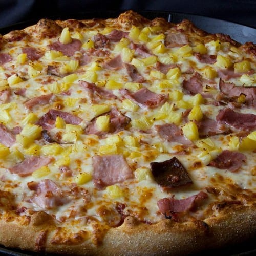 Maui Wowiie Pizza 15" - 8 Slices.