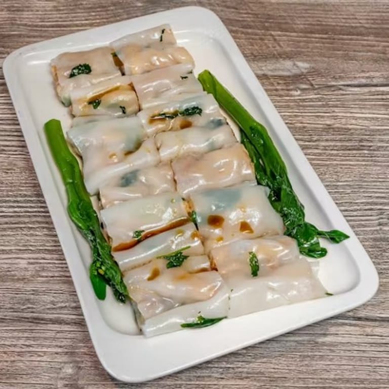 Luscious Lobster Delights: Chinese and Seafood Specialties