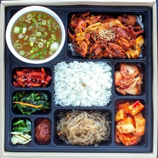 Premium spicy pork bulgogi dosirak/프리미엄 제육볶음 도시락
