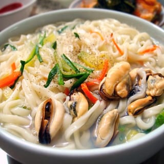 Kimchi Undon Noodle (김치우동)