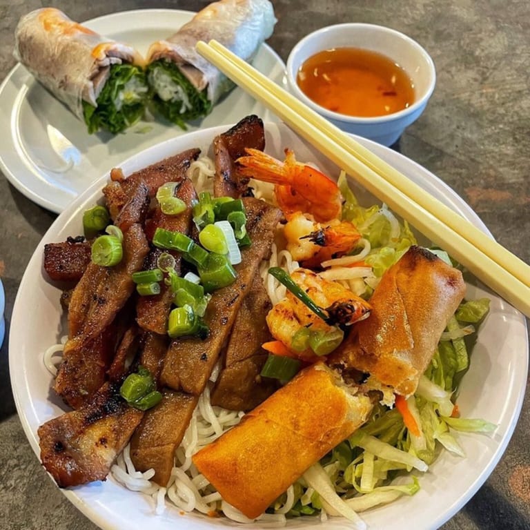 Signature Dishes to Try