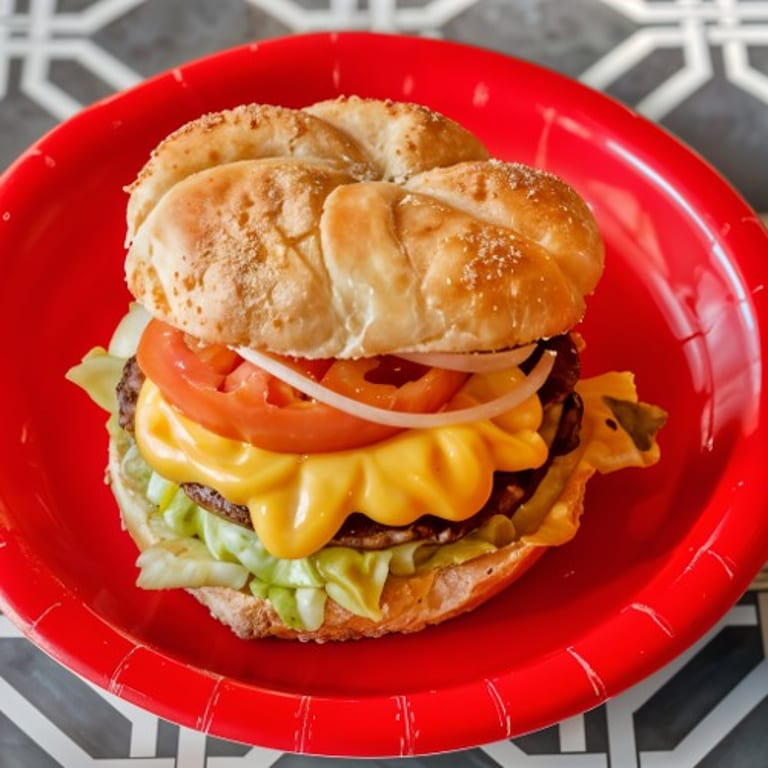 Delicious Cheeseburgers: A Local Favorite