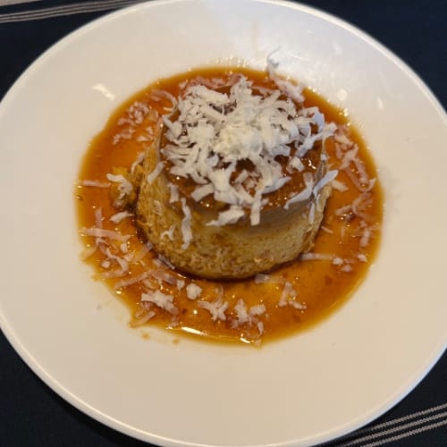 Flan Con Coco Rallado.
