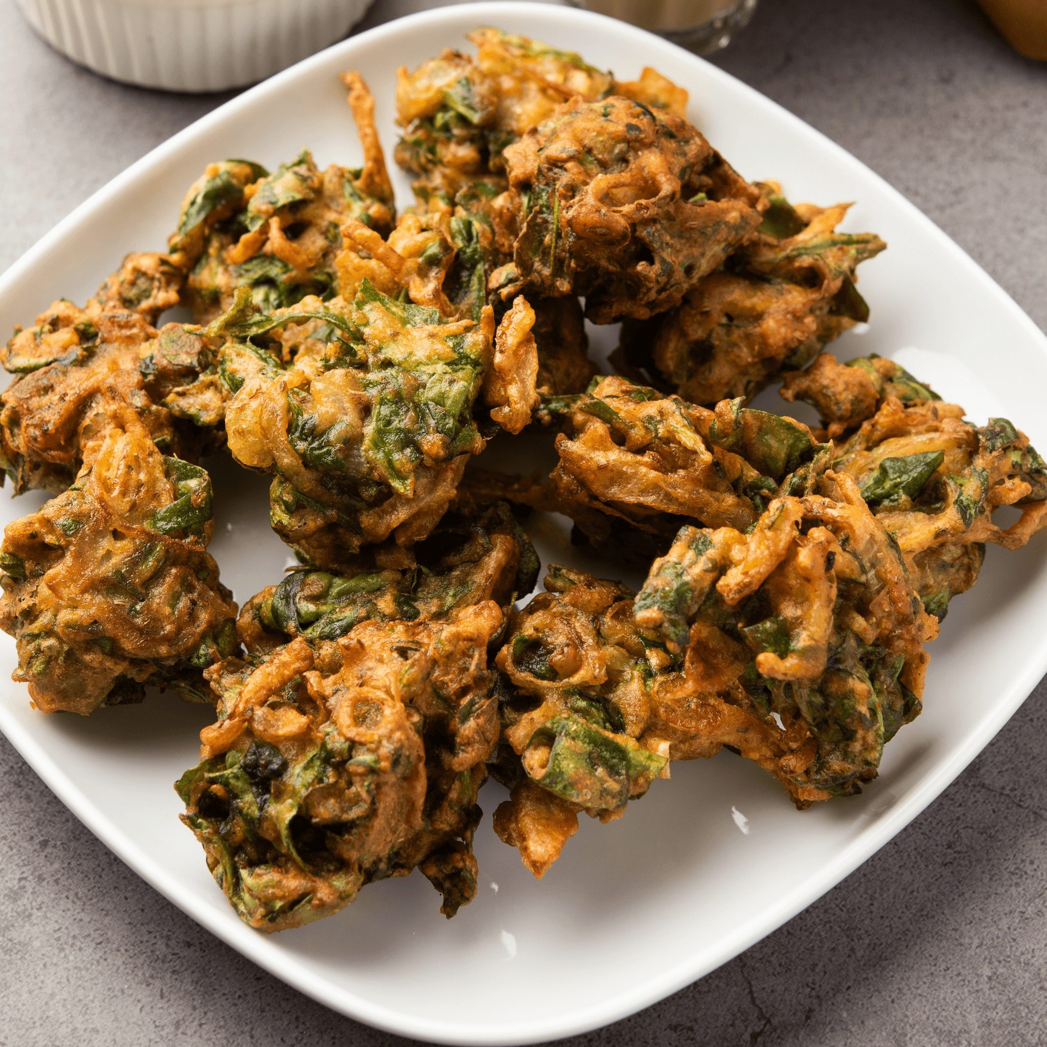 Mixed vegetable pakoda.
