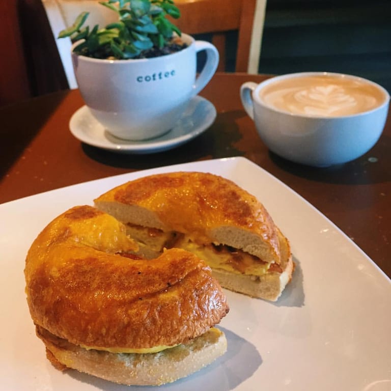 Welcome to Crave Coffee & Tea ☕🍵