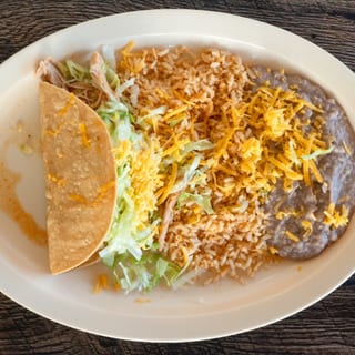 One Chicken Taco Combination with Soda & Side