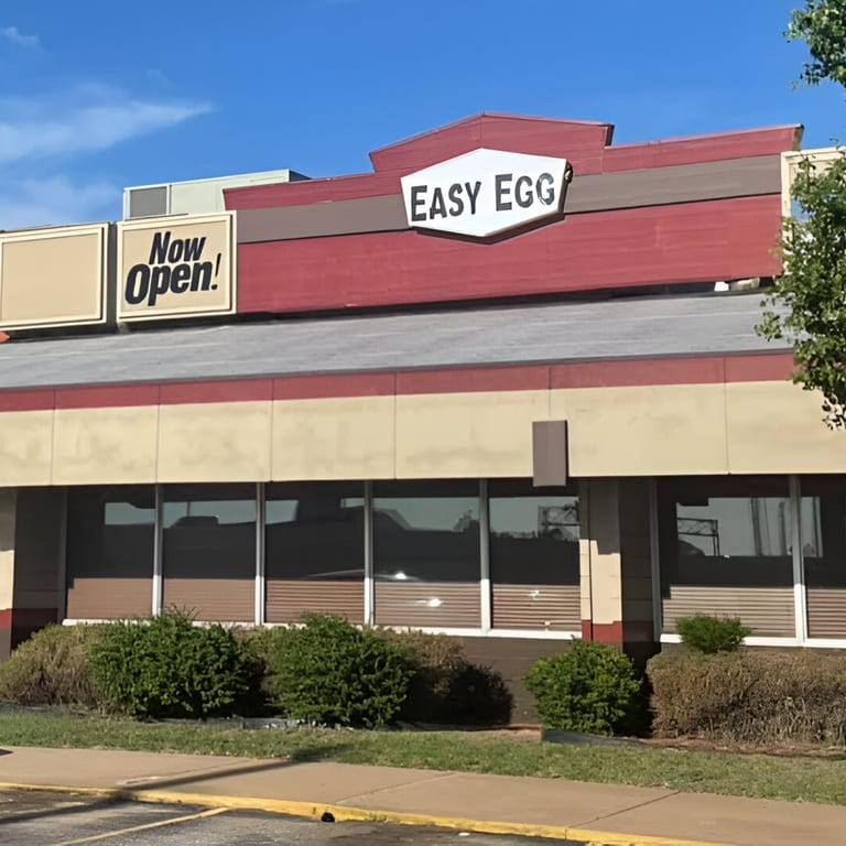 Brunch Favorites on Rock Rd. 🥞🥂