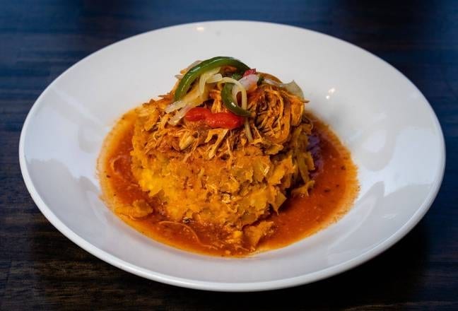 Pollo Mofongo.