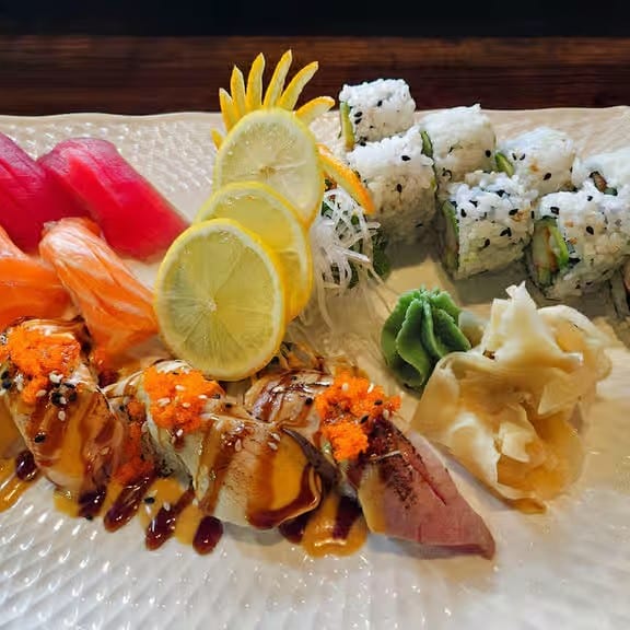 Sushi Sashimi Combo.