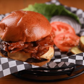 BBQ BACON CHEESEBURGER