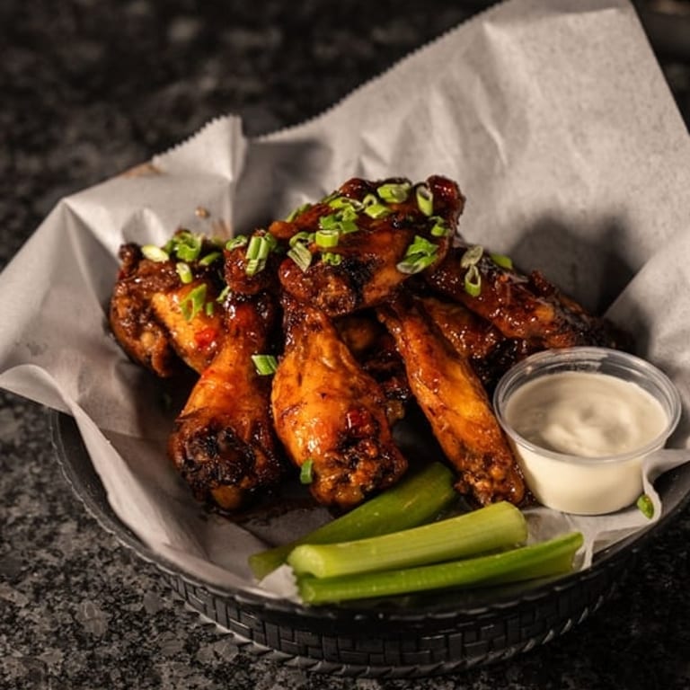 Takeout Options for American Bar & Grill