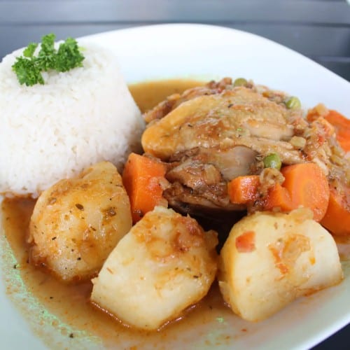 Estofado De Pollo.