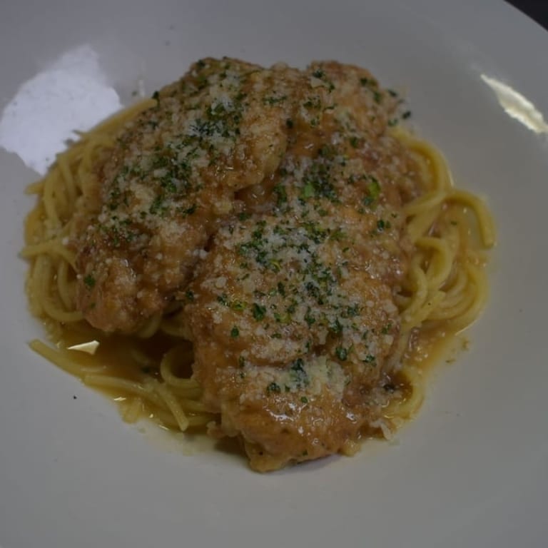 Authentic Italian Flavors: Pizza, Pasta, and More