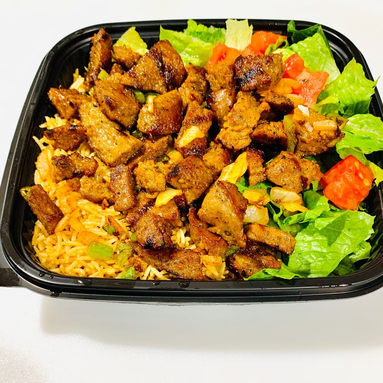 Bacon Cheese Burger: A Juicy Halal Delight