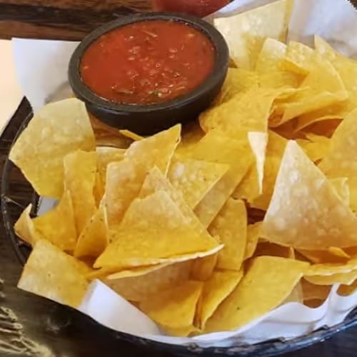 Chips & Salsa.