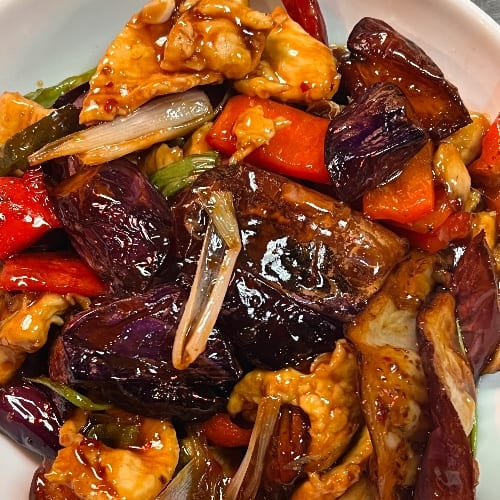 Asian Eggplant W/Hot Garlic Sauce 辣.