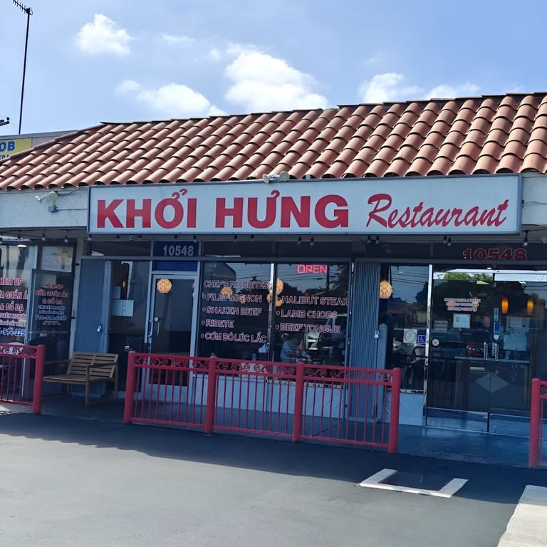Welcome to Khởi Hưng Restaurant