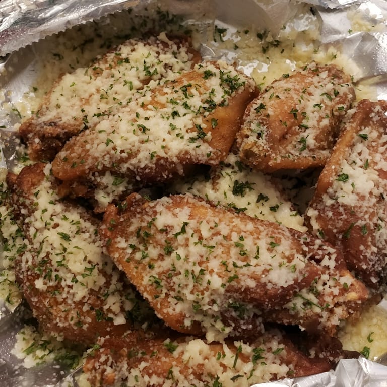 Crispy Chicken Wings, Perfect for Any Occasion
